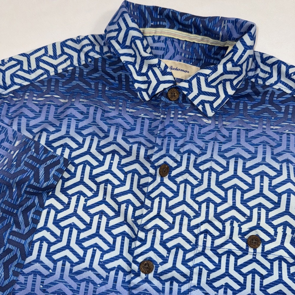 Tommy Bahama Shirt Men Small Blue Geometric Short Sleeve 100% Silk‎ Button Beach